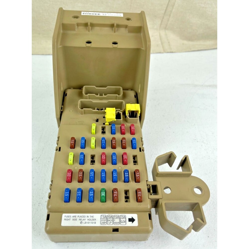 2009-13 Subaru Forester Junction Block (Cabin Fuse Box) OEM 82201FG010